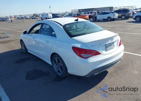 2018 Mercedes-Benz Cla 250 z USA, uszkodzony, nr VIN WDDSJ4EB0JN637052
